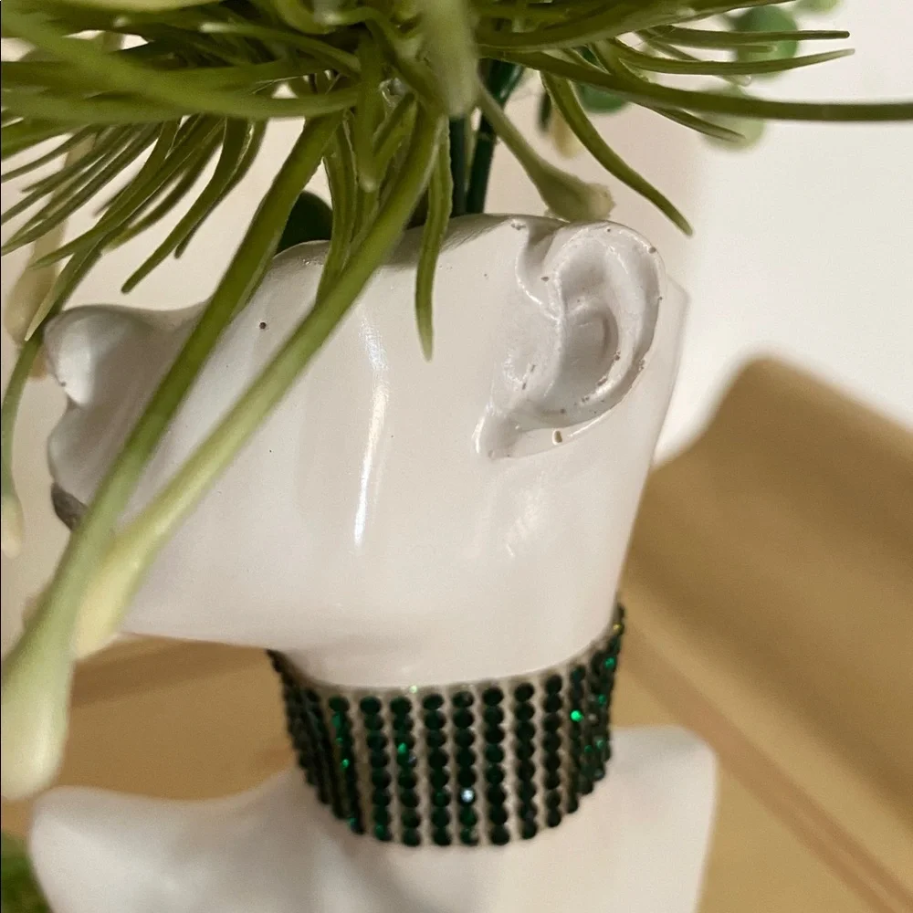 Face Flower Head Bust Decorative Rhinestone Cat Brooch Hand-made